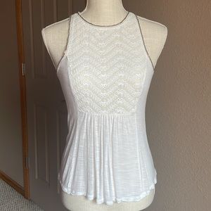 Eyelet Tank